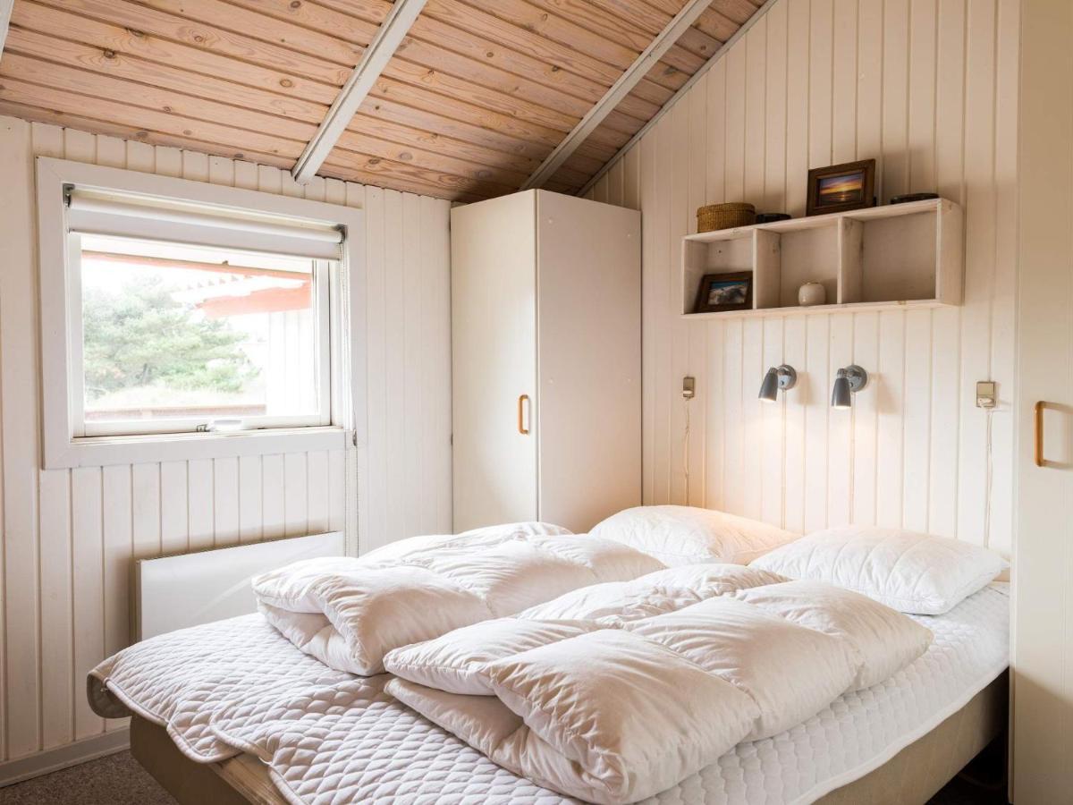 Holiday Home Hvide Sande Xxx Bjerregard Номер фото